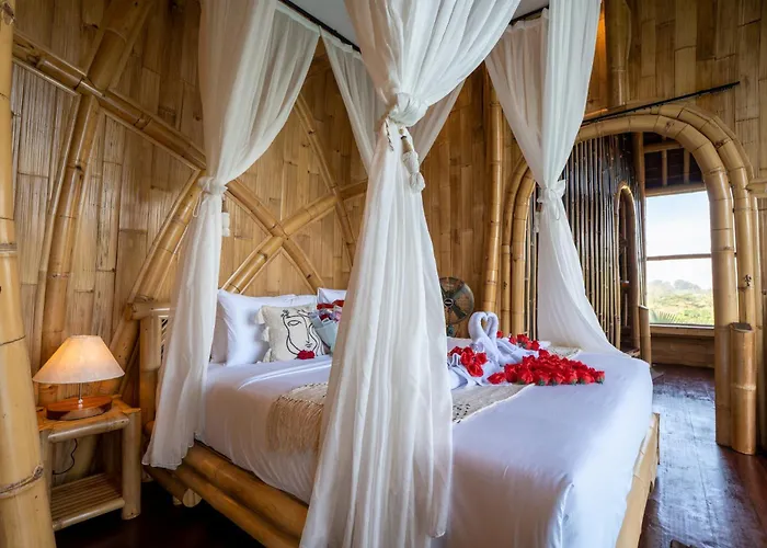 Villa Aura Svarga - Swarga House Selat